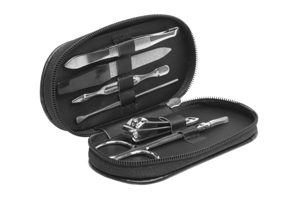 SET DE MANICURA "LARISA"